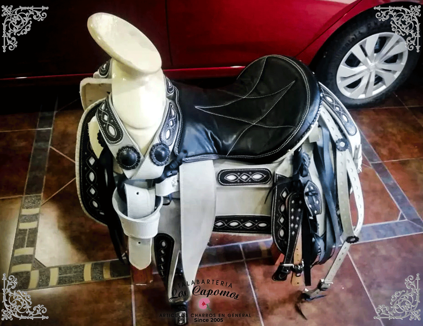 Montura Charra color  Charro Saddle