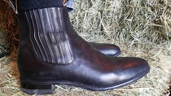 Charro color Negro . Charro Boots