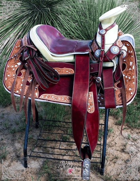 Montura Charra color Guinda. Mexican Charro Saddle